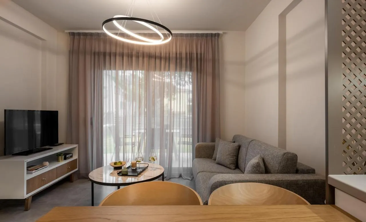 Iris Suites Nikiti 0*, Nikiti (Sithonia)