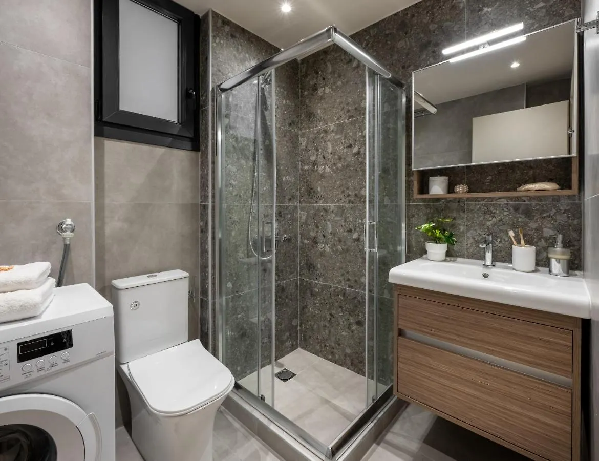 Apartment Iris Suites Nikiti
