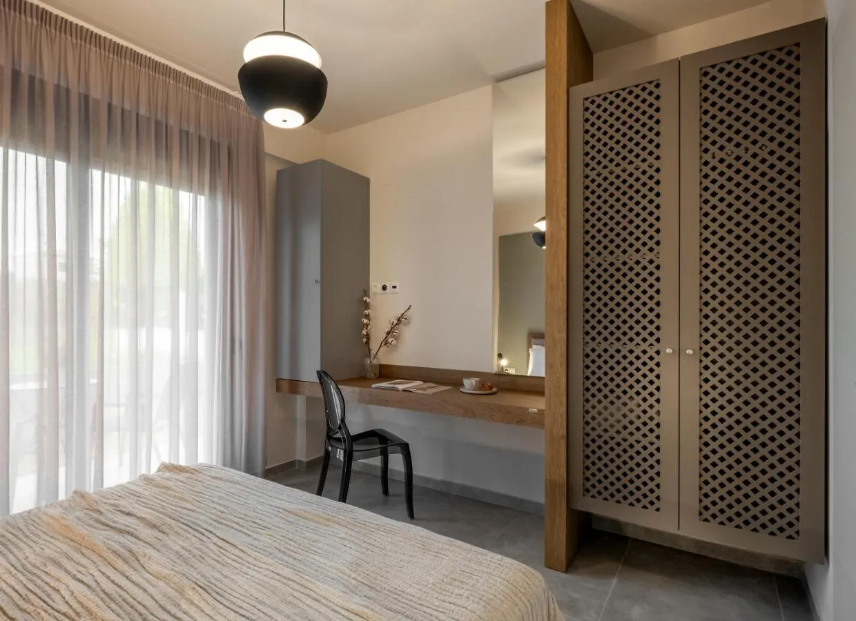 Iris Suites Nikiti