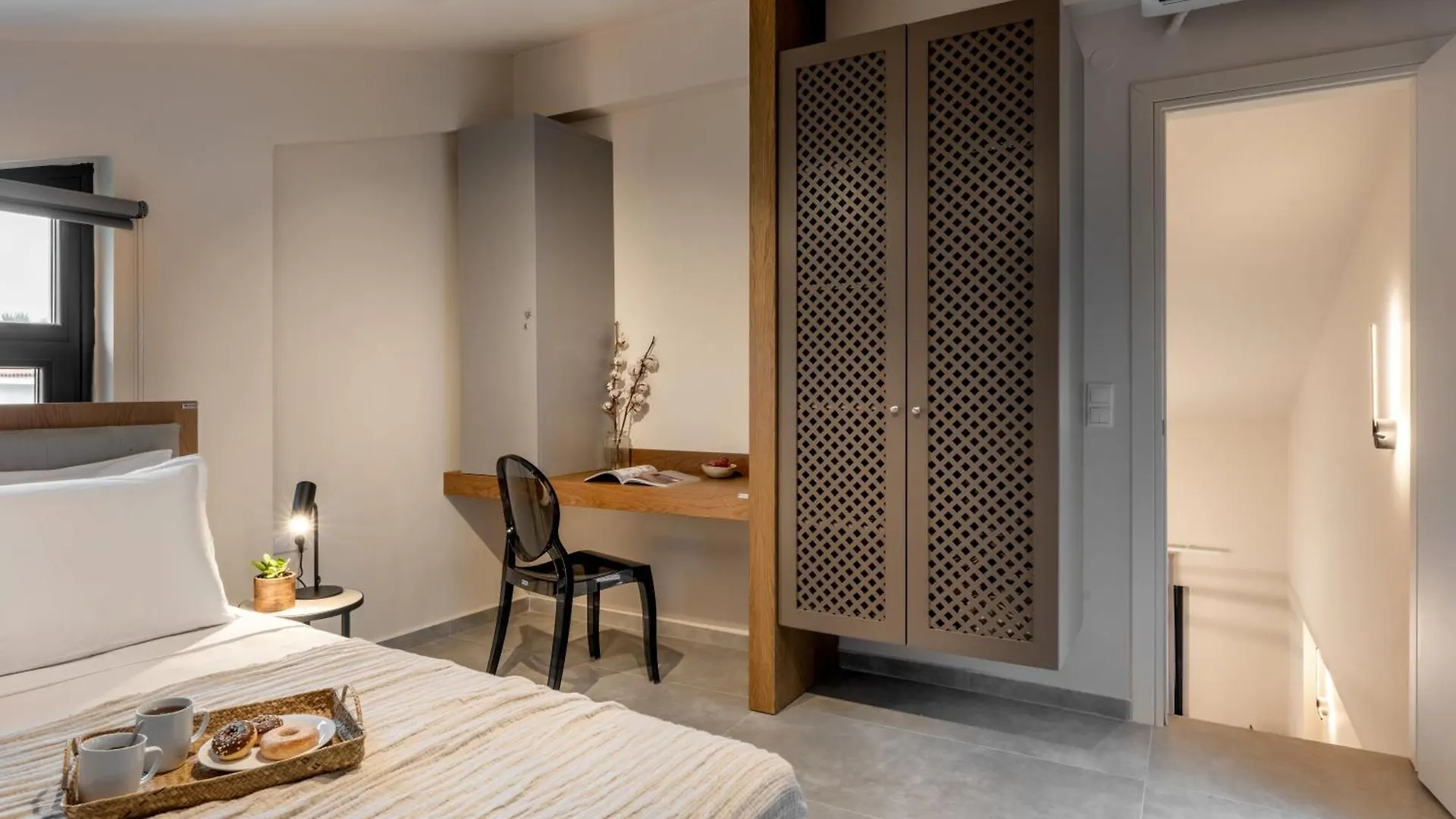Iris Suites Nikiti 0*, Nikiti (Sithonia) Greece